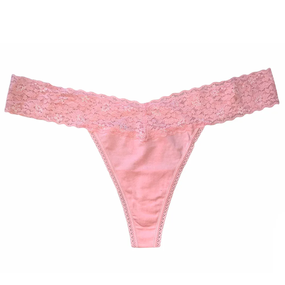 Betsy Johnson Women's Thong Panties 3 Pack Classic Lace Thong Panty Underwear