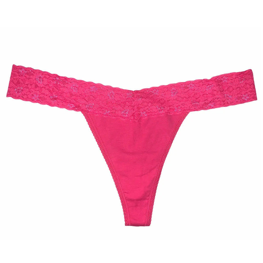 Betsy Johnson Women's Thong Panties 3 Pack Classic Lace Thong Panty Underwear