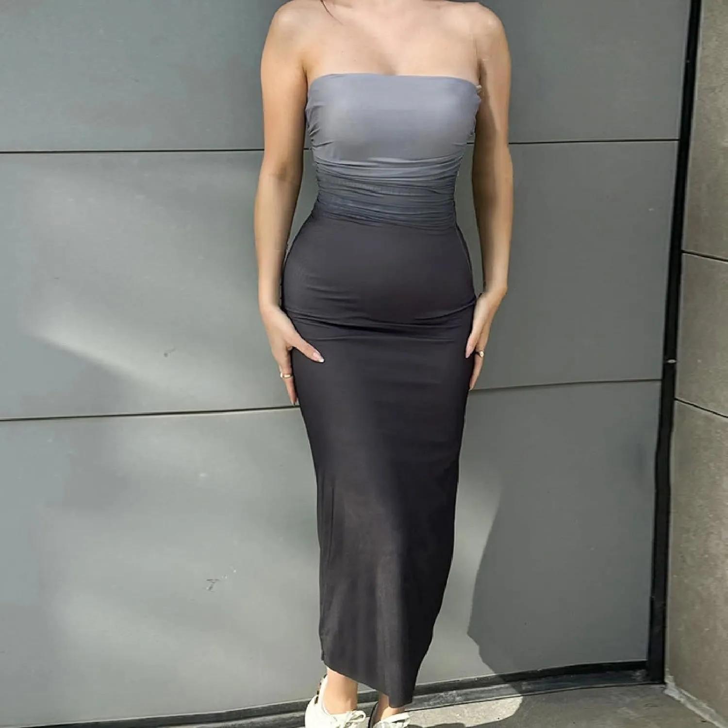 Sinzelimin Cocktail Dresses for Womens Trendy Gradient Bodycon Bandeau Midi Dress Sexy Sleeveless Curvy Women Pleated Dress