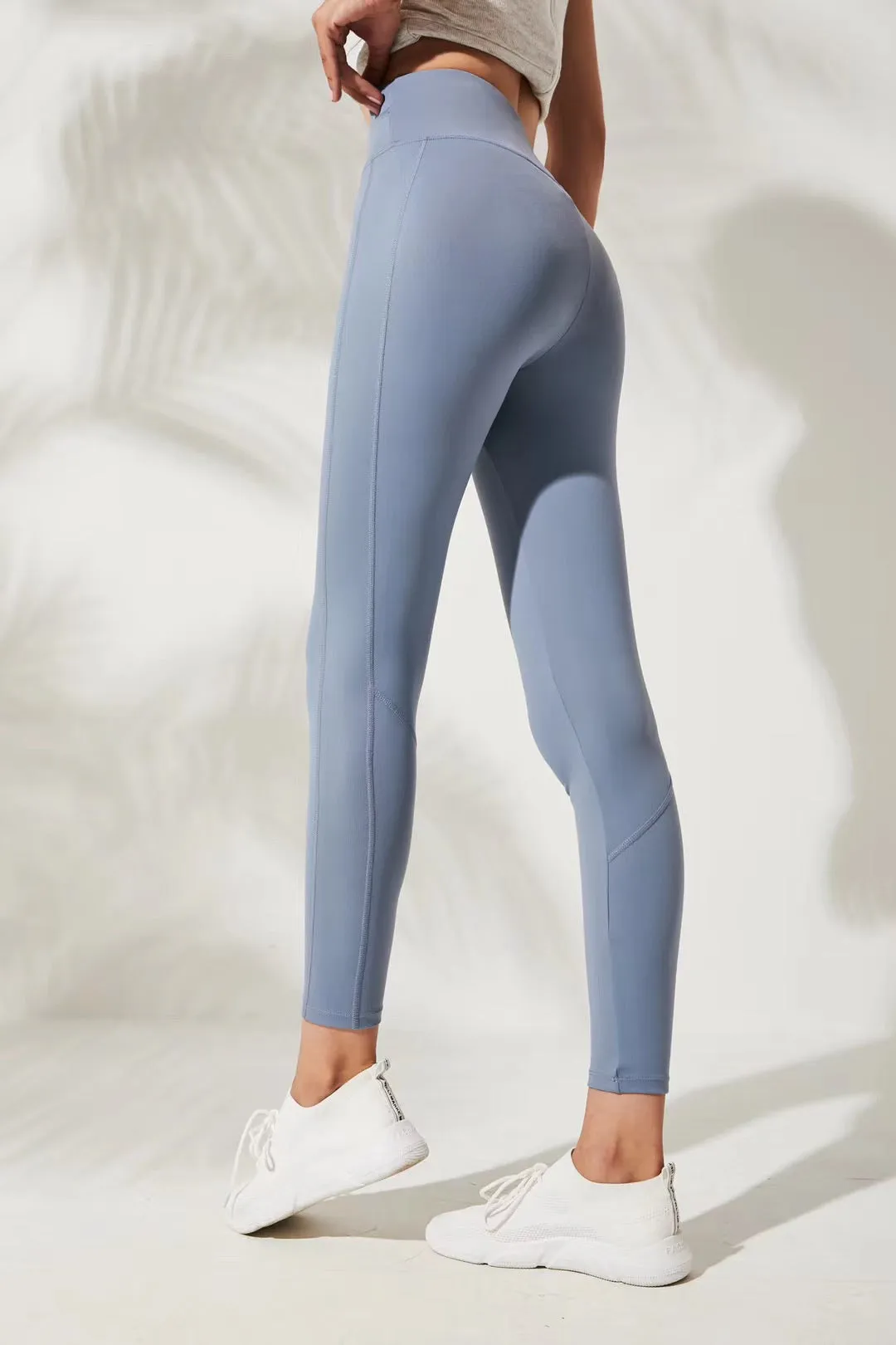 Soft Stretch Leggings in Powder Blue
