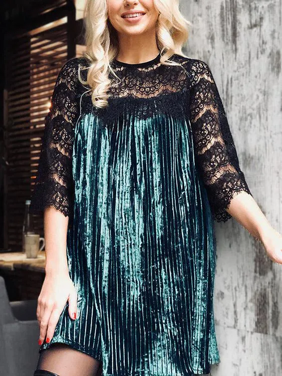Wholesale Round Neck 3/4 Length Sleeve Lace Pleated Casual Dresses